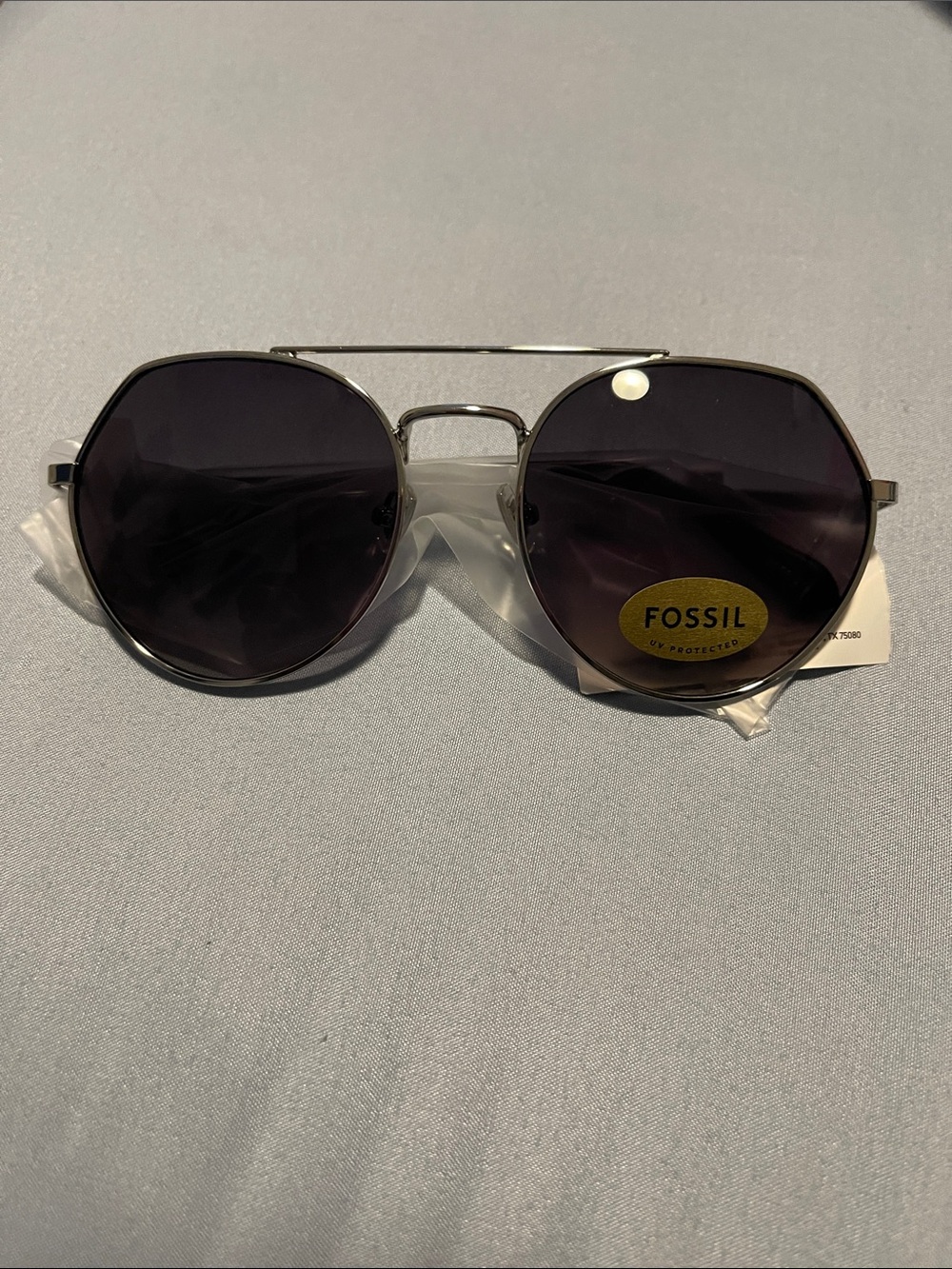 Fossil Unisex Silver Metal Frame Sunglasses with Dark Lenses